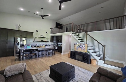 Mount Sherman House | Barndominium Style Place