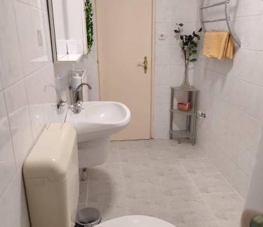 Kecskemet House | Barokk Antik Guest House