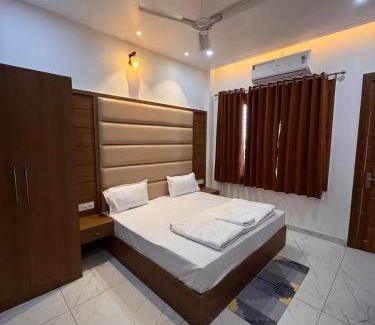 Jwalapur Hotel | Baromas Retreat