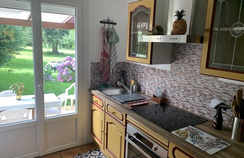 Esbareich Villa | Barousse Valley in Esbareich 65370 Hautes-Pyrénées. Minimum of 7 nights