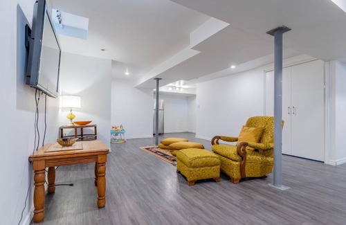Barrie Apartment | Barrie downtown home rental