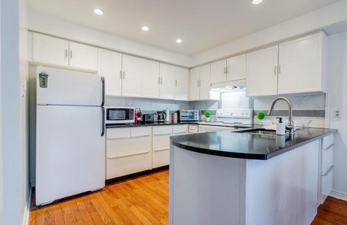 Barrie Apartment | Barrie downtown home rental