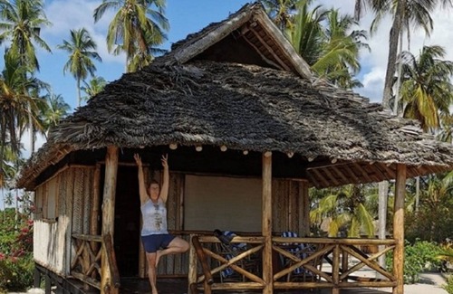 Pangani Hotel | Barry's Beach Resort