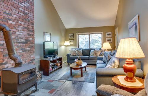 Bartlett Apartment | Bartlett Mtn Retreat 1 Mi to Attitash Ski Lifts
