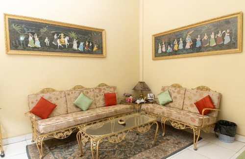 Sualkuchi House | Baruah Bhavan Homestay