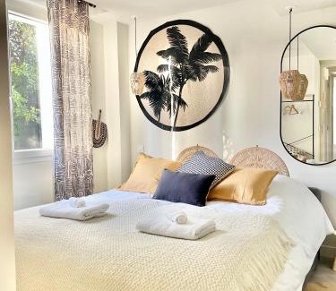 Giens House | Bas de villa la sablhyeres- 300m Plage de la Capte - 2 hébergements disponibles