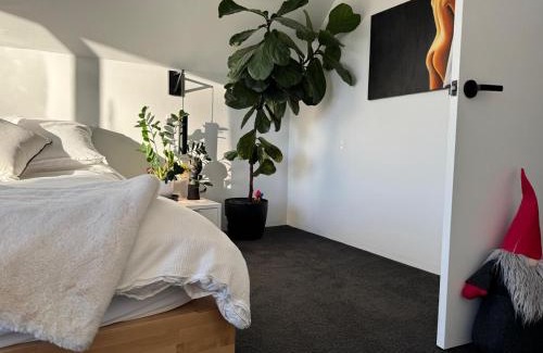 South Hobart Ski Chalet | Base Camp - wilder stays