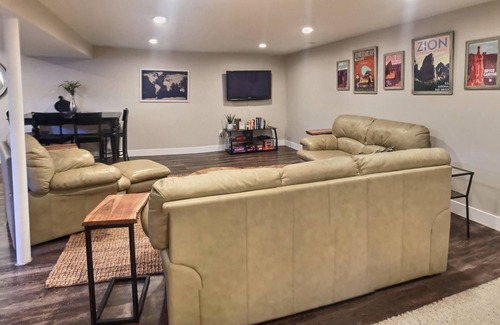 Cottonwood Heights Apartment | Basement apartment in the heart of Cottonwood