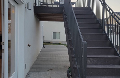 Midvale Apartment | Basement in Salt Lake City dining and living room accommodation for 3 people