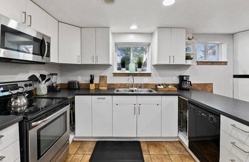Sandy Apartment | Basement Retreat: Private Entry, Updated, Ski Passes, Sleeps 8, Near Trax Station, 3 TVs, Patio!