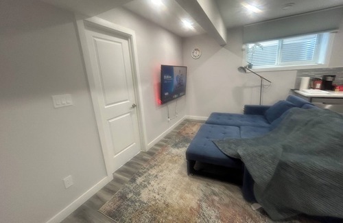 Southwest Edmonton House | Basement Suite in Edmonton