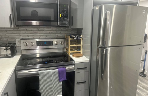 Southwest Edmonton House | Basement Suite in Edmonton