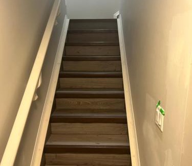 Southwest Edmonton Apartment | Basement Suite Near Edmonton Airport YEG