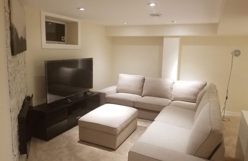 Winnipeg House | Basement Suite on Osborne