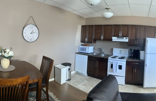 Farmington House | Basement Suite with own Driveway Parking and Private Entrance