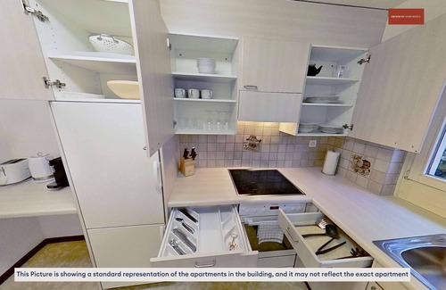 Seebach Apartment | Basic 1BR in Seebach, Tram-Connected