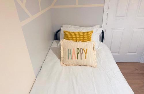 Basildon House | Basildon Serviced Accommodation