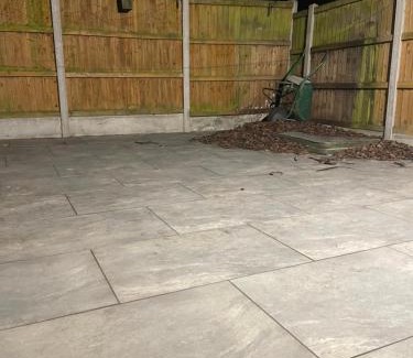 Basildon House | Basildon Serviced Accommodation