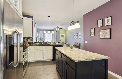 Richfield House | Basketball Court, Pickleball, Karaoke, 6 Beds