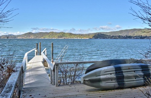 Clear Lake House | Bass Alley Bungalow With Private Dock And Amazing Fishing On Clear Lake