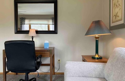 Afton Apartment | Bass Creek's Apt A