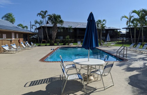 Clewiston Condo | Bass & Fun Condominiums on Lake Okeechobee, 2/2 Condo. n