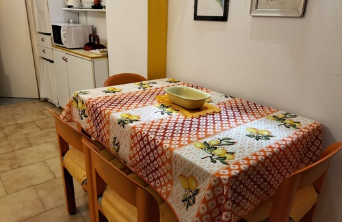 Borgo Antico Apartment | Basuetta Apt in historIcal center with A/C