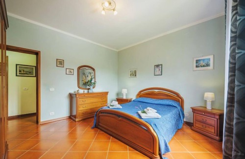 Villa A Roggio House | Bataba by Interhome