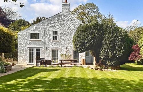 Palterton House | Bathurst Cottage