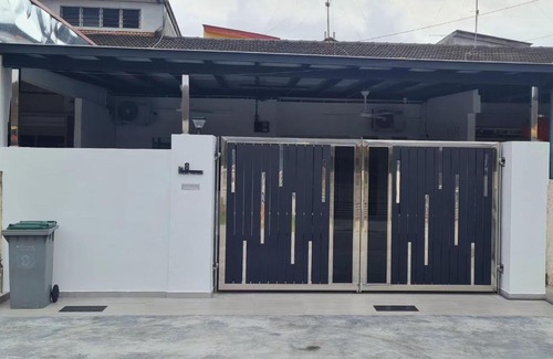 Taman Bukit Pasir House | Batu Pahat Taman Banang Homestay