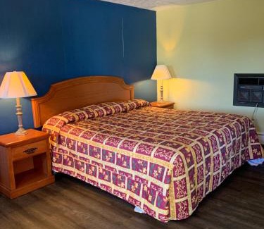 Hillsdale Hotel | Baw Beese Inn
