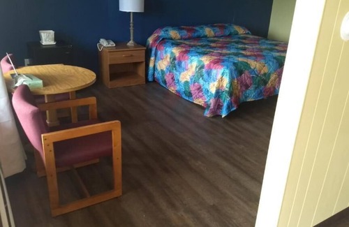 Hillsdale Hotel | Baw Beese Inn