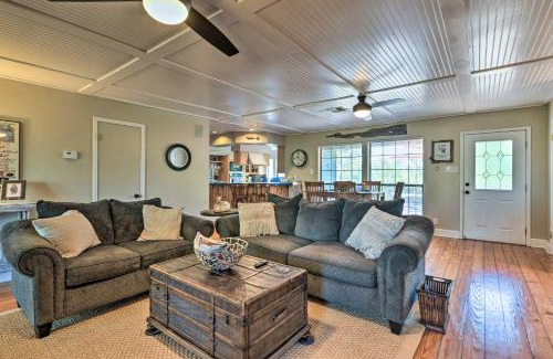 Long Mott House | Bay Access and Dock Riverfront Tivoli Escape