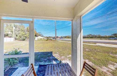 Bay Acres House | Bay Acres Bungalow
