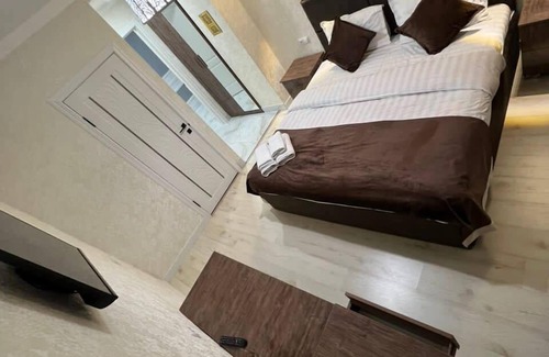 Osh Hotel | Bay Ali Hotel