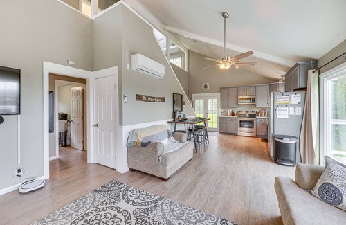 Iowa Hill House | Bay Area Escape on 5 Acres: Pet Friendly, Views