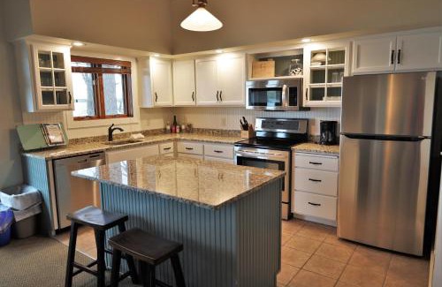 Nisswa House | Bay Colony 775