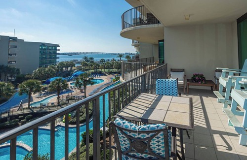 Orange Beach Condo | Bay Front 2 Bedroom Condo!