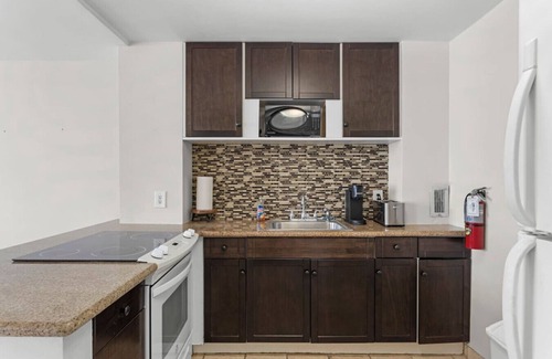 Bay Harbor Islands Apartment | Bay Harbor Sunset Apt 3B