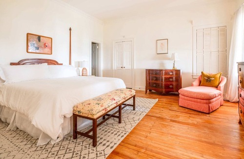 Point Clear House | Bay House and Cottage Scenic Retreat