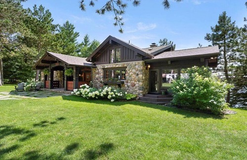 Bay Lake Cabin | Bay Lake Log Cabin - 150 ft Lakefront, Sleeps 15, Boat Available, Patio/Firepit