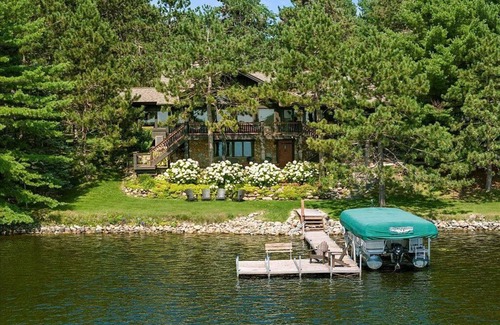 Bay Lake Cabin | Bay Lake Log Cabin - 150 ft Lakefront, Sleeps 15, Boat Available, Patio/Firepit