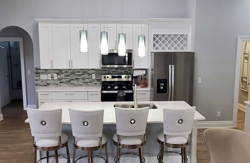 Fort Myers Shores House | Bay of Grace - A Boater's Paradise Fantastic Sunsets Close to I-75