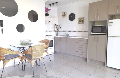 Elanora Apartment | Bay of Palms