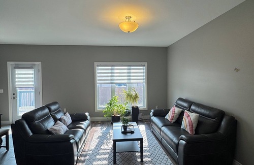 Cannifton House | Bay of Quinte Villa Family Villa