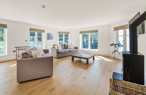 Lynmouth Apartment | Bay Point - Three Bedroom Apartment With Breathtaking sea and Mountainous Views