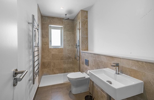 Lynmouth Apartment | Bay Point - Three Bedroom Apartment With Breathtaking sea and Mountainous Views