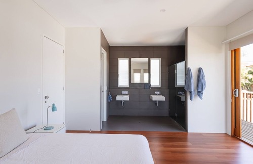 Yamba House | BAY PROPERTIES | The Chill