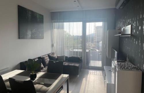 Nadorkert Apartment | Bay Shore Flat