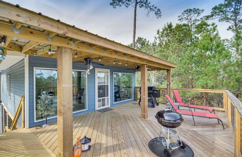 Shoreline Park Cottage | Bay St Louis Home w/Private Dock + Kayaks!